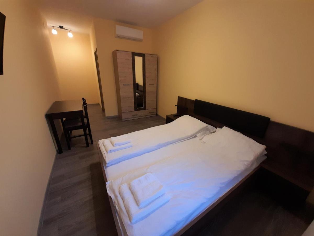 Barsony Vendeglo Es Panzio Bed and Breakfast Szécsény Exteriör bild